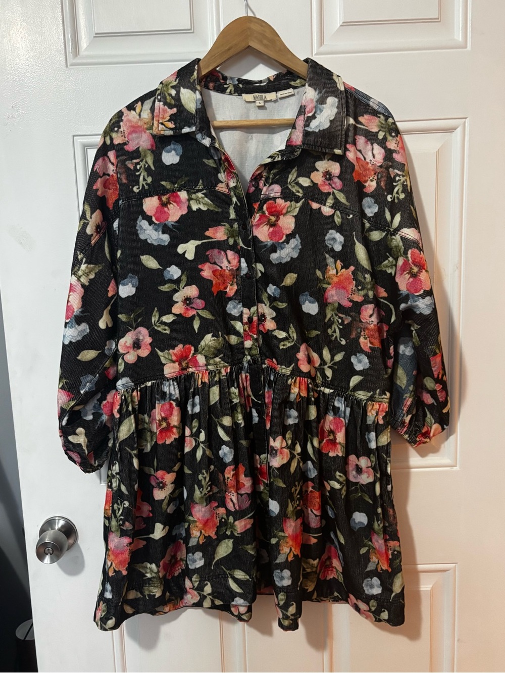 Mahila floral tunic dress button down large anthro pockets cotton cottage dolman